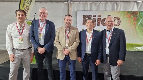 Directivos internacionales de Syngenta, presentes en el acto en El Ejido.