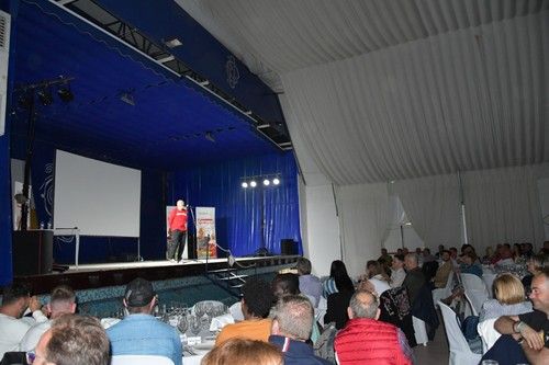 La gala acogió a un numeroso público