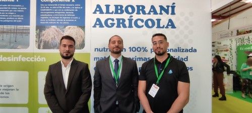 Manuel, Juan Carlos y Mario Martínez de Alborani Agrícola.