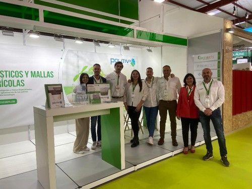 Politiv, empresa de fabricación de plásticos y mallas agrícolas, está en el pabellón 1 de la feria de Níjar.