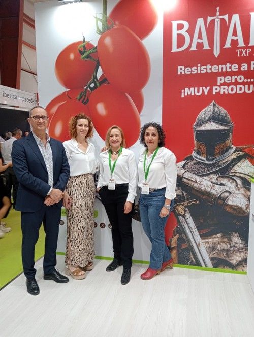 Miguel García, Marina García, María Luisa García y Silvia Urbán, de Meridiem Seeds