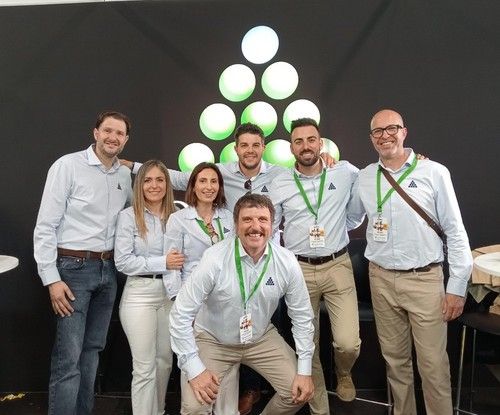 El gran equipo de Tío Seeds no podía faltar en la feria nijareña