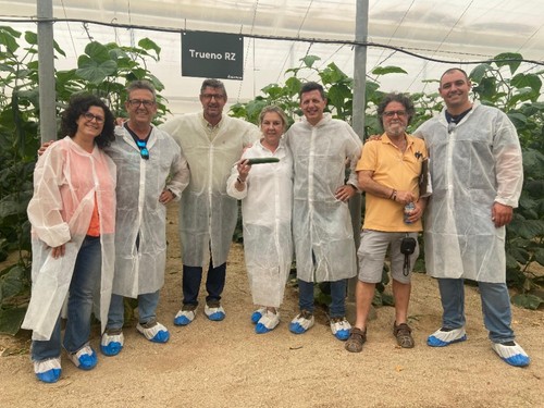 Equipo de Rijk Zwaan durante las jornadas en Níjar