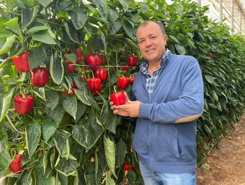 Francisco Pino, delegado comercial de Rijk Zwaan, junto con Baiao RZ