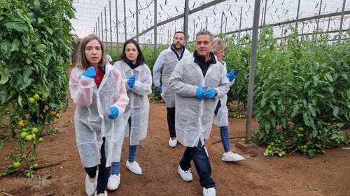 Algunos de los técnicos asistentes a las jornadas con personal de HM.CLAUSE.