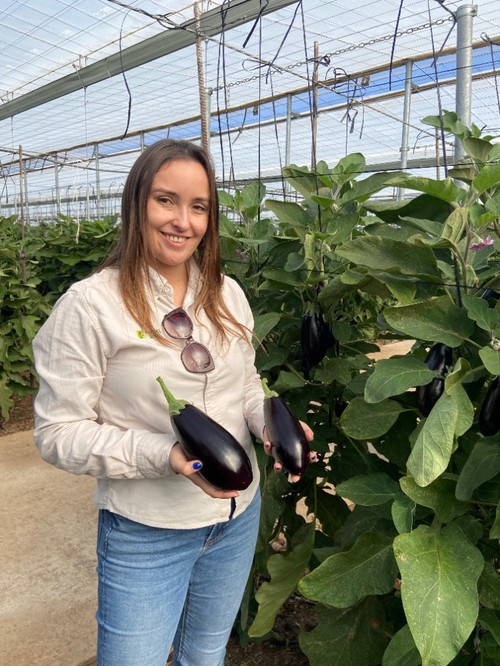 Eva Manzano, representante de ventas de Yuksel Semillas