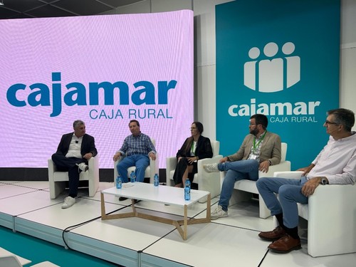 El tema del agua y su importancia en el campo almeriense también se ha tratado en varias charlas en el primer día de Infoagro.