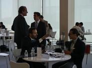 Una empresa almeriense atendiendo a un comprador.