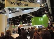 También hay espacio para los monólogos y las risas en Fruit Attraction, en este caso en el stand de Syngenta.