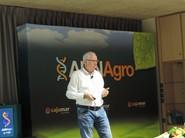 Santiago Bonachela habló del control del estado nutritivo y salino de un suelo enarenado