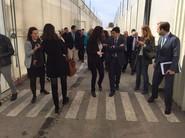 La ministra recorrió buena parte de las instalaciones de la multinacional de semillas.