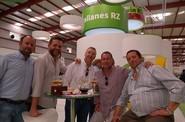 Agricultores disfrutando en el stand de Rijk Zwaan