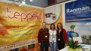 Ana Sicre, Paco León y Montse Domínguez, en el stand de Belchim.