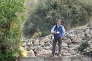 Manuel Fernández, delegado técnico comercial de la Costa de Granada de HM Clause Ibérica, dio a los agricultores unas pinceladas sobre la variedad antes de verla en el finca.