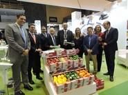 Los altos mandatarios de la Diputación visitaron el stand de Costa de Almería