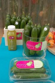 Otro de los conceptos de Enza Zaden que se va abriendo camino en los mercados es EasyQs, sus pepinos snack.