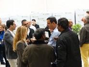 Miembros de Pelemix compartiendo impresiones con los asistentes a la inauguración.
