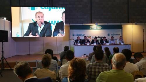 Jose Manuel Fernández, gerente Vicasol, ofreció una charla sobre los precios agrícolas en la producción convencional y ecológica