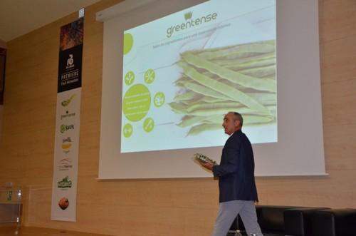 Alberto Cuadrado, de Rijk Zwaan, presentó los productos que se van a mostrar durante la feria Fruit Attraction