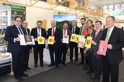 Con las cooperativas de Granada.