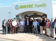 Biotec Family recibe la visita de la presidenta de la Junta de Andalucía