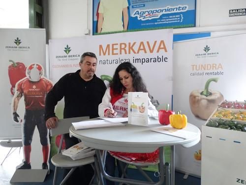 Zeraim Ibérica promociona sus California rojos y amarillos en subastas de la provincia