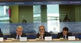 COAG advierte ante los parlamentarios europeos de los peligros de una agricultura transgénica “diseñada en tubos de ensayo de laboratorio”