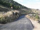 La próxima semana comienzan los trabajos de mejora de cuatro caminos rurales en Alsodux y dos en Benitagla