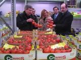 Sonia Ferrer y José Manuel Ortiz visitan Caparrós Deutschland en el Mercado Central de Berlín