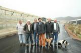 Ayuntamiento de El Ejido, vecinos y usuarios colaboran conjuntamente en la pavimentación del camino Las Launeras
