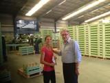 El alcalde de Cuevas del Almanzora visita la empresa Val de Serigny