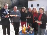 El delegado de Agricultura anima a desempleados de Alcolea a apostar por la fruticultura y las conservas ecológicas