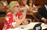 Coves pide a García Tejerina que “sea valiente” y defienda la Agricultura frente a las iniciativas de sus compañeros de Gobierno