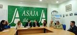 ASAJA analiza la situación de la agricultura almeriense con  el portavoz adjunto del Gobierno y miembros del Parlamento andaluz