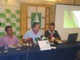 ASAJA califica de 'mazazo' que el nuevo reglamento de medidas por el veto ruso no incluya al calabacín y la berenjena