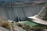 UPA, FERAL y AREDA reclaman más agua del Negratín, conectar la presa de Rules con el Poniente y que el organismo de cuenca asuma parte de los gastos de explotación de las desaladoras