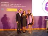 Lola Gómez recoge el premio de 'Excelencia a la innovación en diversificación de la actividad económica en el medio rural' en Madrid