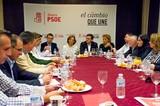 El PSOE facilitará a los agricultores agua suficiente y a un precio asequible junto a una tarifa eléctrica flexible