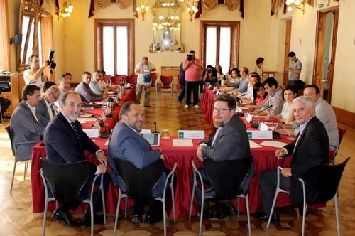 La Junta pondrá en marcha la Mesa del Agua de Almería en la segunda quincena del próximo mes de julio
