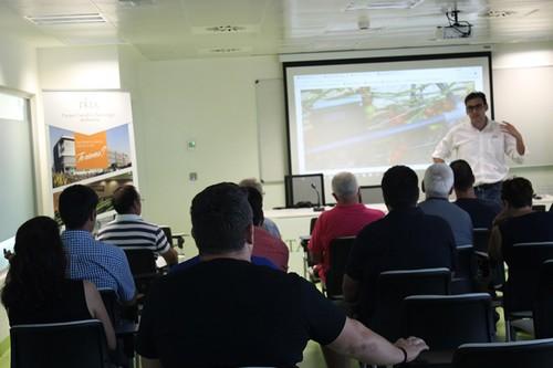 Un nuevo modelo de fertirriego. Grupos de agricultores unidos en una misma red