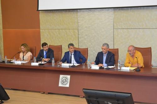 El Instituto Andaluz de Prevención y la UAL presentan dos estudios sobre riesgos laborales de trabajadores en invernaderos