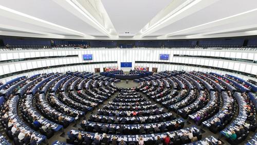 El Parlamento Europeo pide la eliminación gradual del glifosato y su prohibición total en 2022