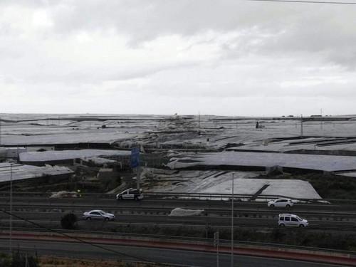 Un tornado daña alrededor de 150 hectáreas de invernadero en El Ejido