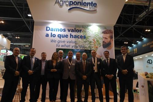 Grupo Agroponiente proclama al mundo su ‘somos uno’, eslogan de la integración de sus empresas, en Fruit Attraction