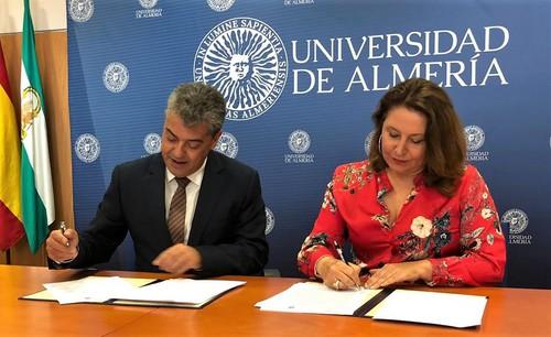 Crespo resalta las sinergias de Ifapa y Universidad de Almería, cuya colaboración “enriquece” a ambas instituciones