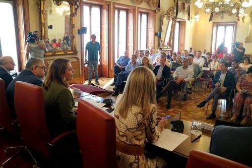 Crespo anuncia el inicio de los trabajos de arreglo de caminos rurales ubicados en los municipios afectados por la gota fría