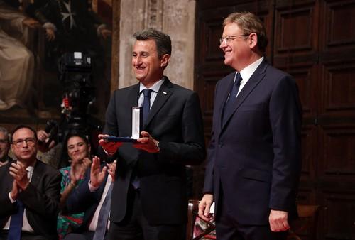 Anecoop recibe la distinción al mérito empresarial y social por la Generalitat Valenciana