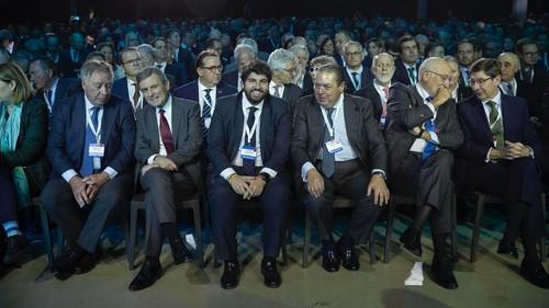 López Miras: “El Corredor Mediterráneo es una prioridad política, económica y social para la Región de Murcia y no debe sufrir más retrasos”