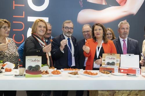 La Federación provincial celebra el Día de Granada en Fruit Logística apostando por la sostenibilidad, calidad e innovación