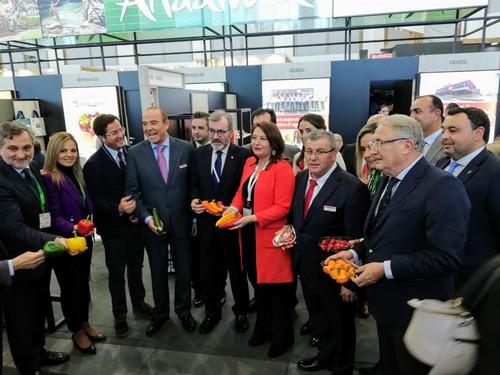 Almería envía por vía marítima el 1,2% de las exportaciones de productos agroalimentarios